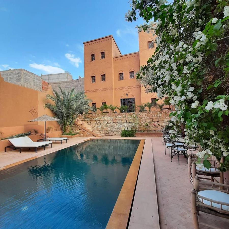 Riad Bouchedor Tajda Luaran gambar