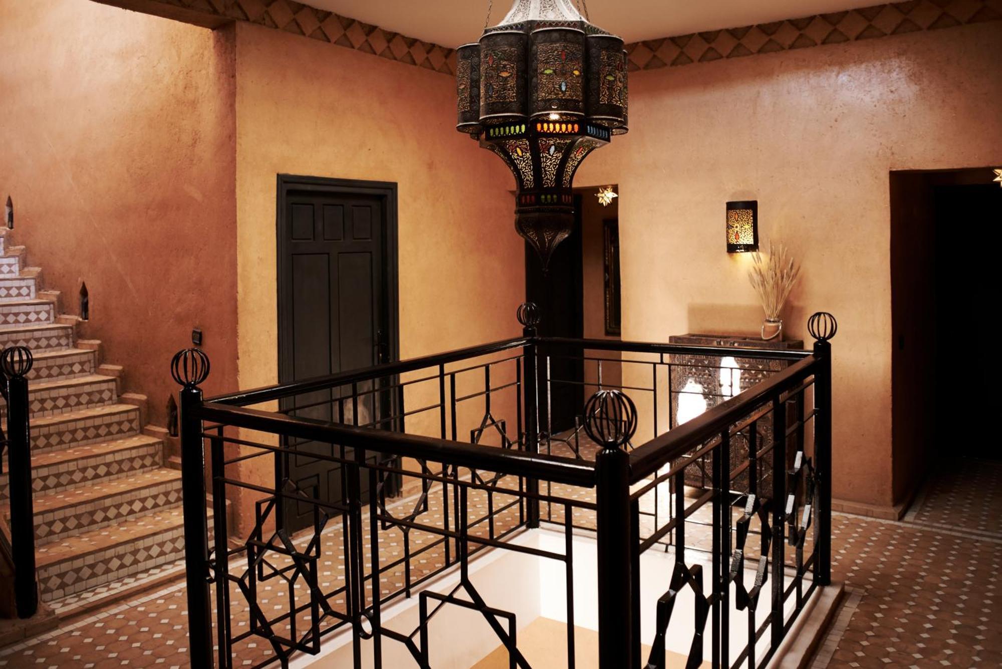 Riad Bouchedor Tajda Luaran gambar